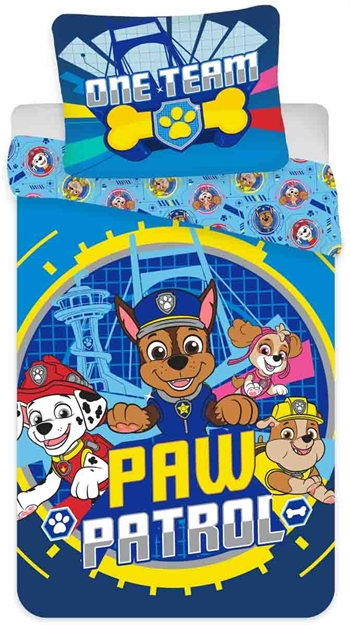 Paw Patrol bedding - Junior 100x140 cm - One team - 2-in-1 design - 100% cotton bedding set