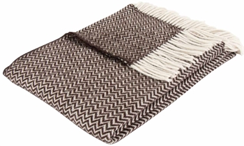 Wool throw with finely combed wool - 130x200 cm - Soft wool throw with brown zigzag pattern - By Borg throw