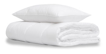 Duvet and pillow set - Fibre duvet 140x220 cm & medium fibre pillow 60x63 cm - Komplett - Høie of Scandinavia