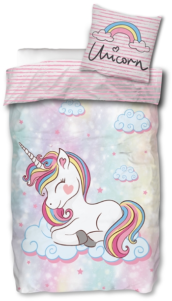 Unicorn bedding - 100x140 cm - Sleeping unicorn on clouds - 100% cotton bedding set