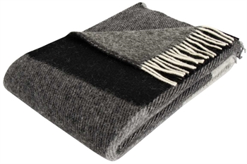 Wool throw - 100% New Norwegian wool - Check black - 130x200 cm - Arctic