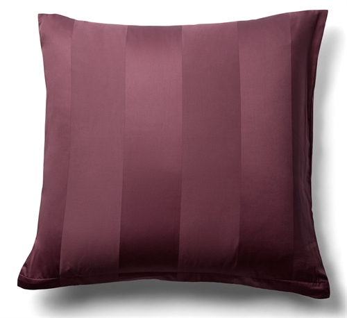 Luxury pillowcase - 50x70 cm - Plum-coloured exclusive pillowcase in 100% cotton satin from By Borg